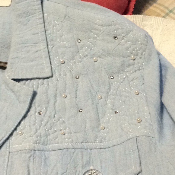Classic summer jacket size small in chambray blue - Picture 5 of 7